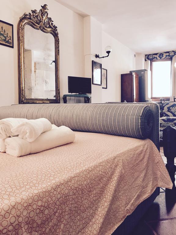 Carraresi Room Treviso Ngoại thất bức ảnh